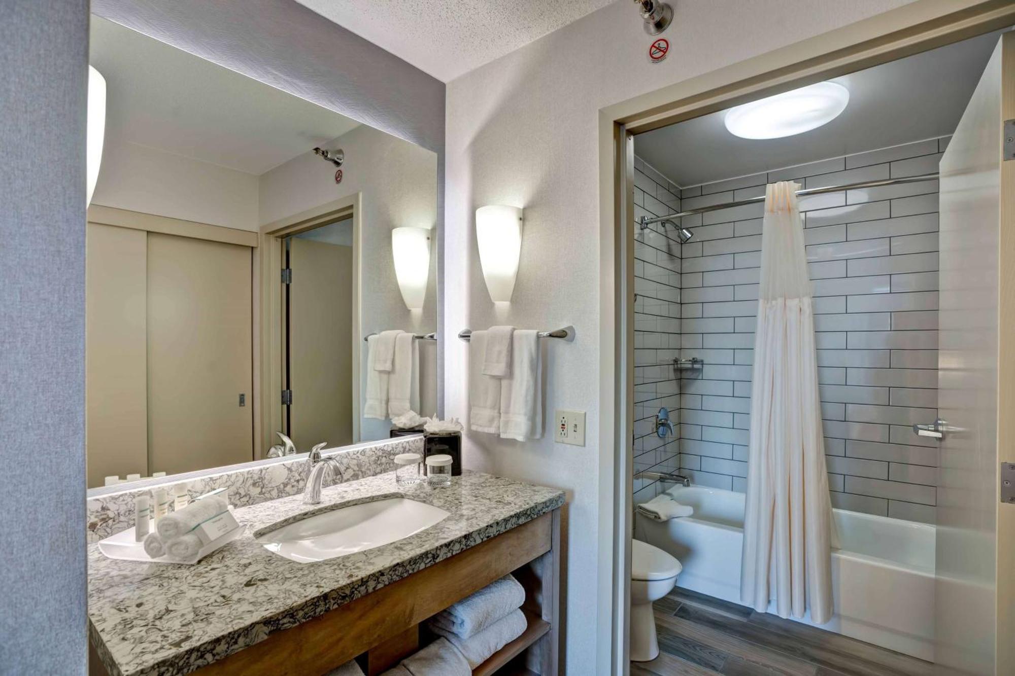 Homewood Suites By Hilton Chicago Downtown Екстериор снимка