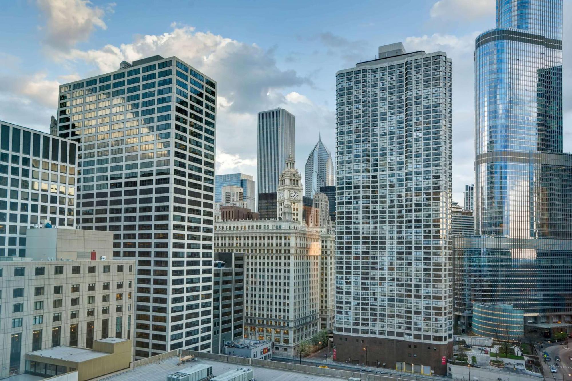 Homewood Suites By Hilton Chicago Downtown Екстериор снимка