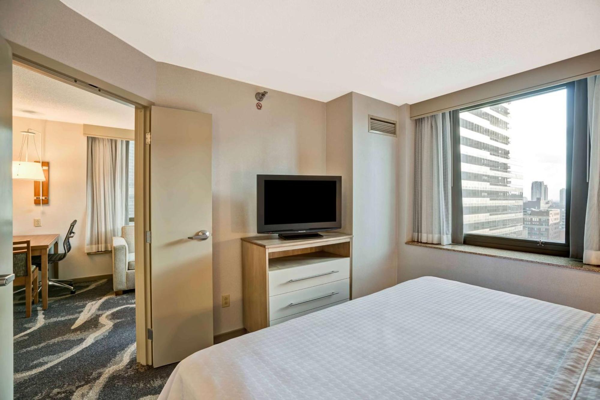 Homewood Suites By Hilton Chicago Downtown Екстериор снимка