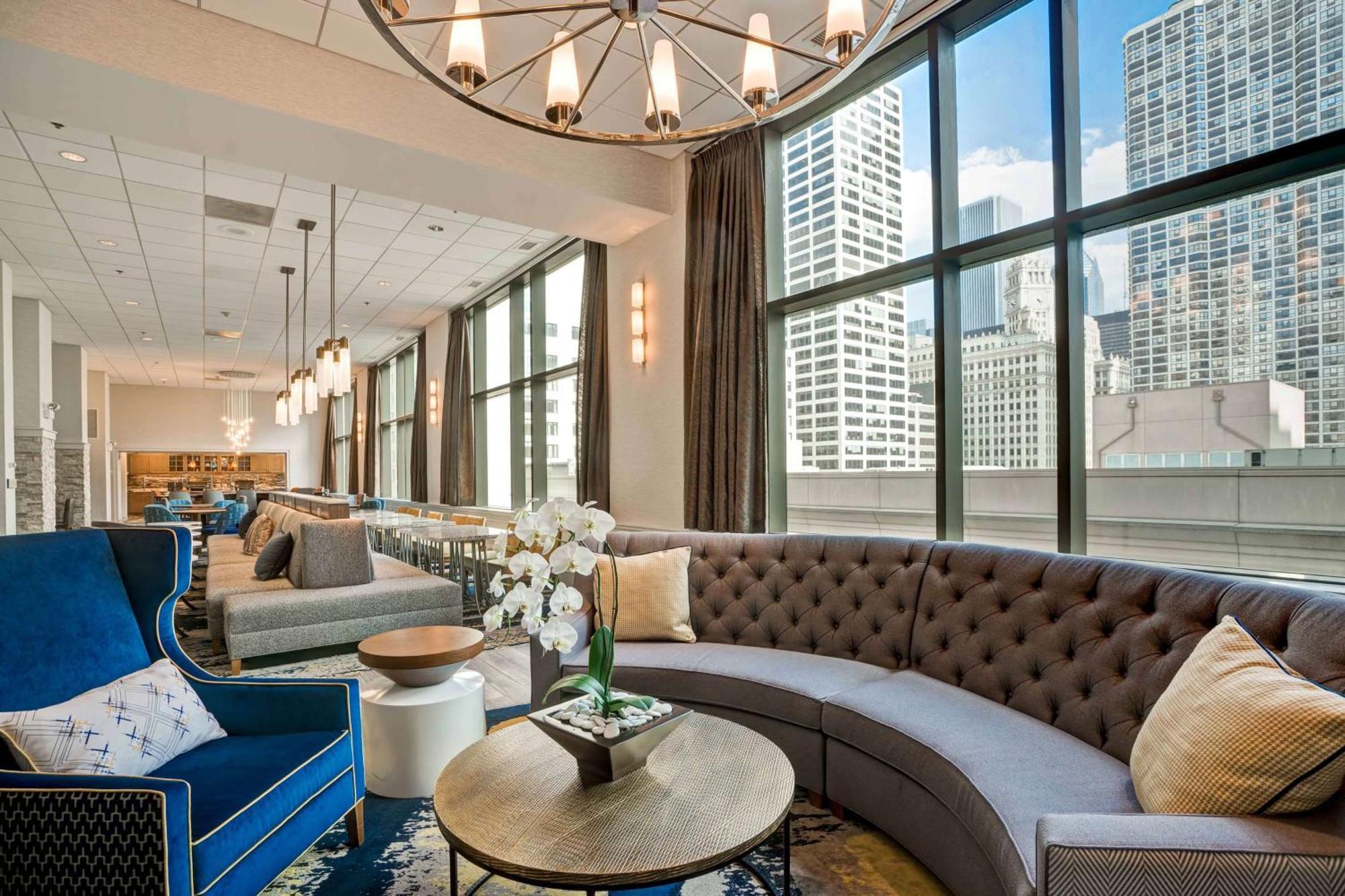 Homewood Suites By Hilton Chicago Downtown Екстериор снимка