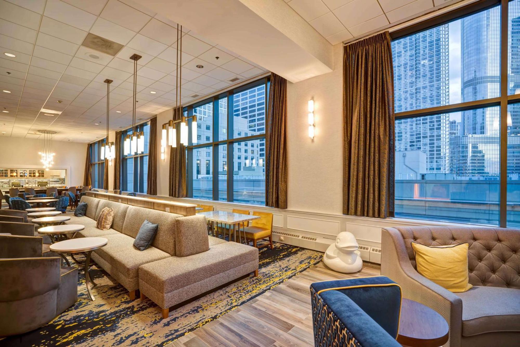 Homewood Suites By Hilton Chicago Downtown Екстериор снимка